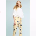 Pretty Easter Outfits for Women
