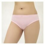 "Discover the perfect blend of comfort and style with our women's underwear collection. Designed with soft, breathable fabrics and a flawless fit, our range offers everything from everyday essentials to elegant pieces, ensuring you feel confident and comfortable all day long.